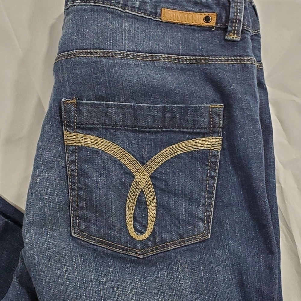 Calvin Klein Shape Jean's size 32/14